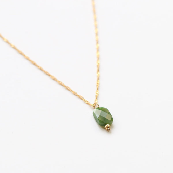 collier scintillant dore jadéite canada tendance