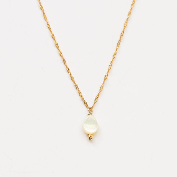 collier scintillant dore perle Tahiti or