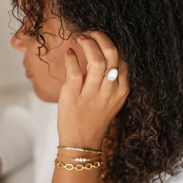 Bague créateur Nacre acier inoxydable porté