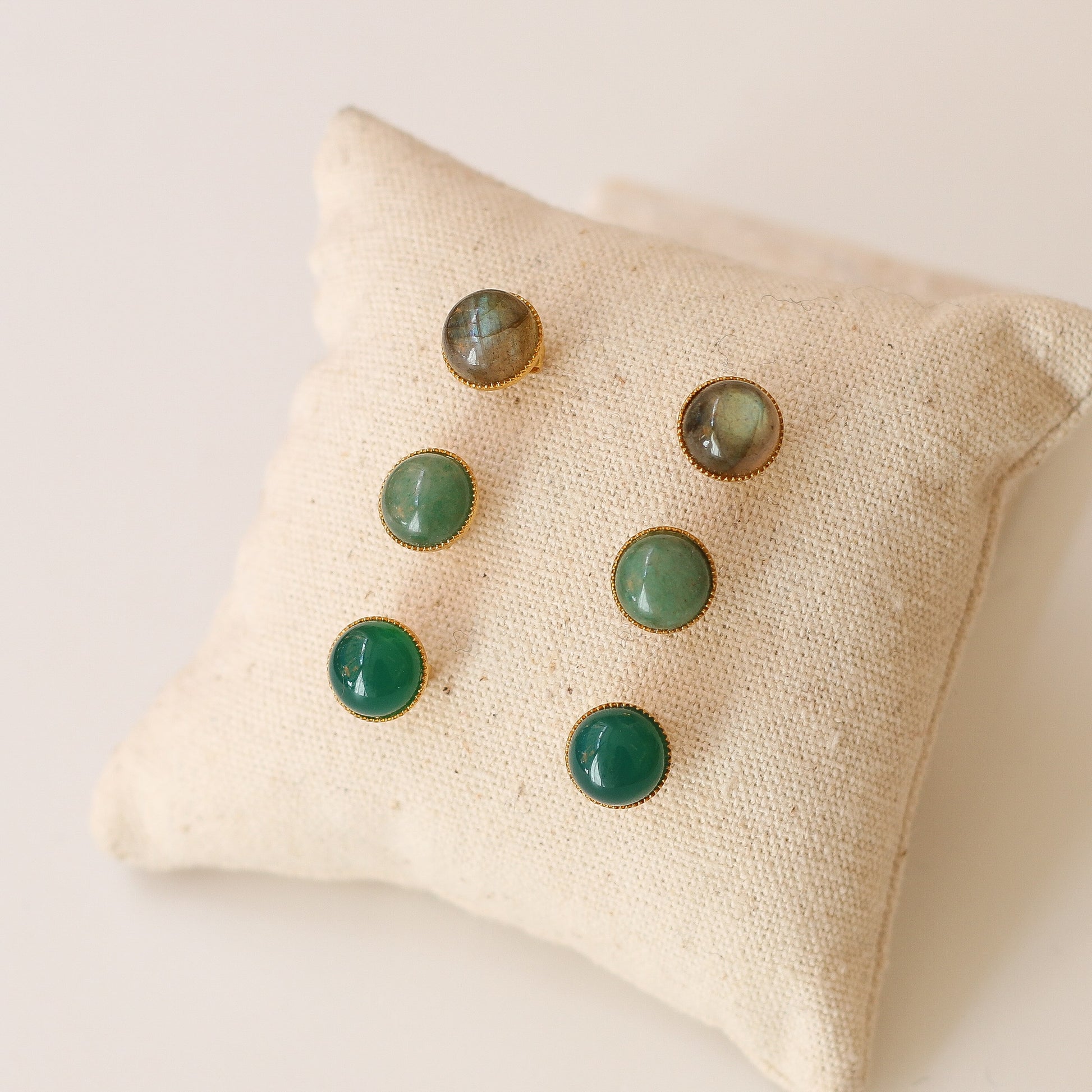 Boucles Puce Pierres - Mahny Jewelry