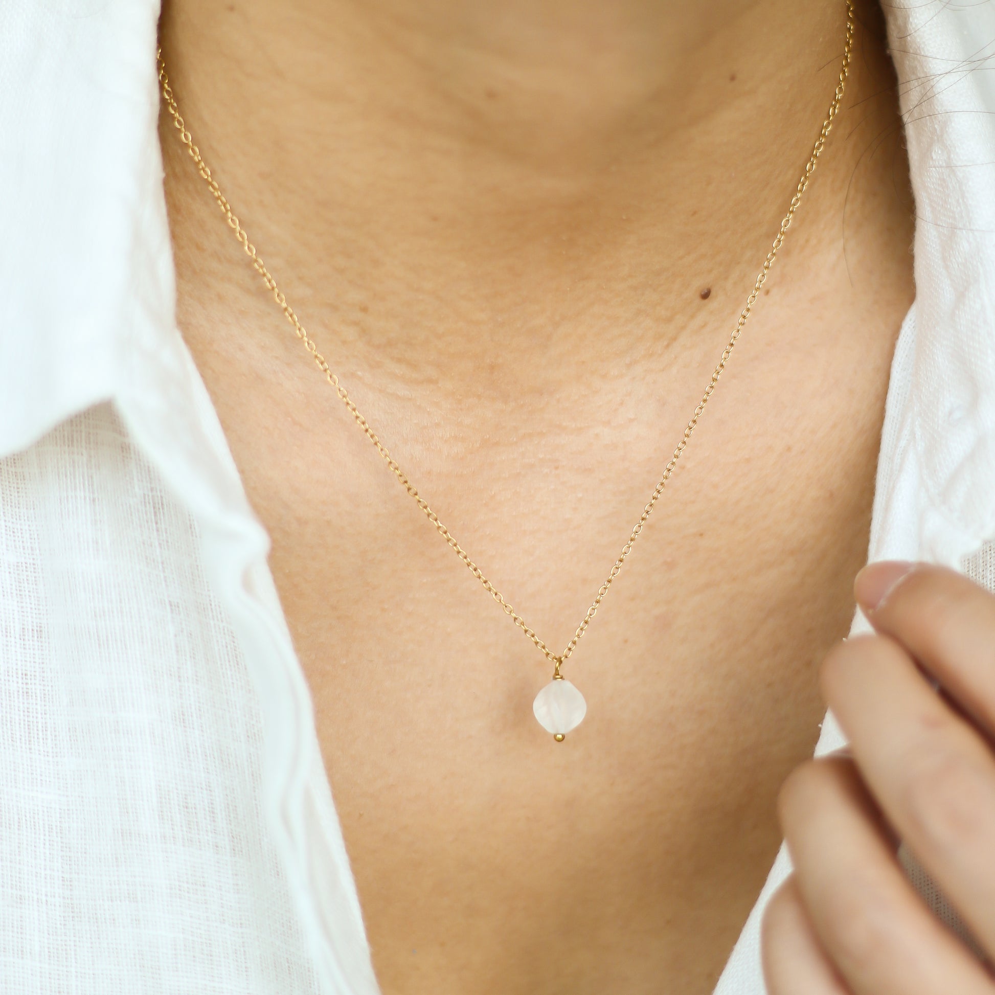 Collier offert dès 80€