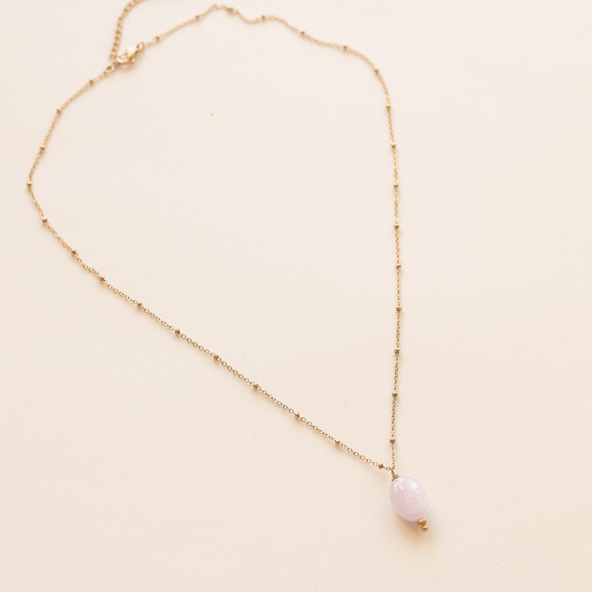 Collier chaîne fine Kunzite