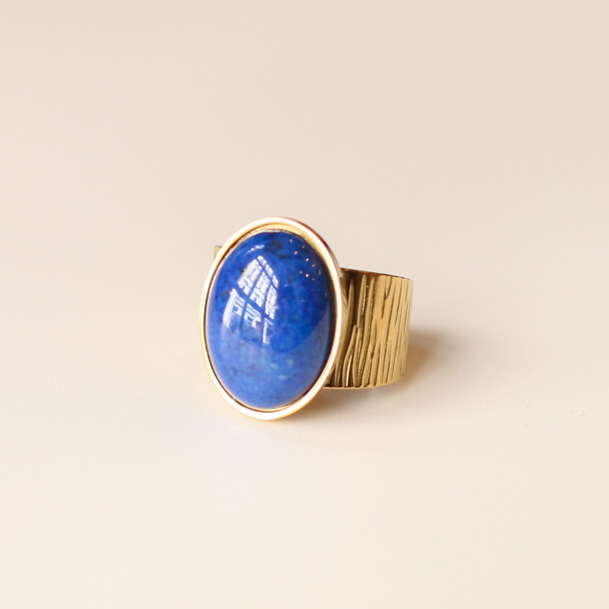 Bague Lapis Lazuli martelée