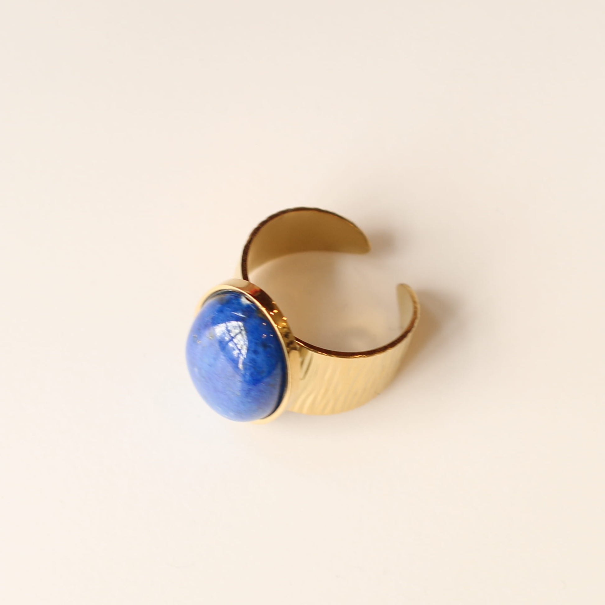 Bague Lapis Lazuli martelée