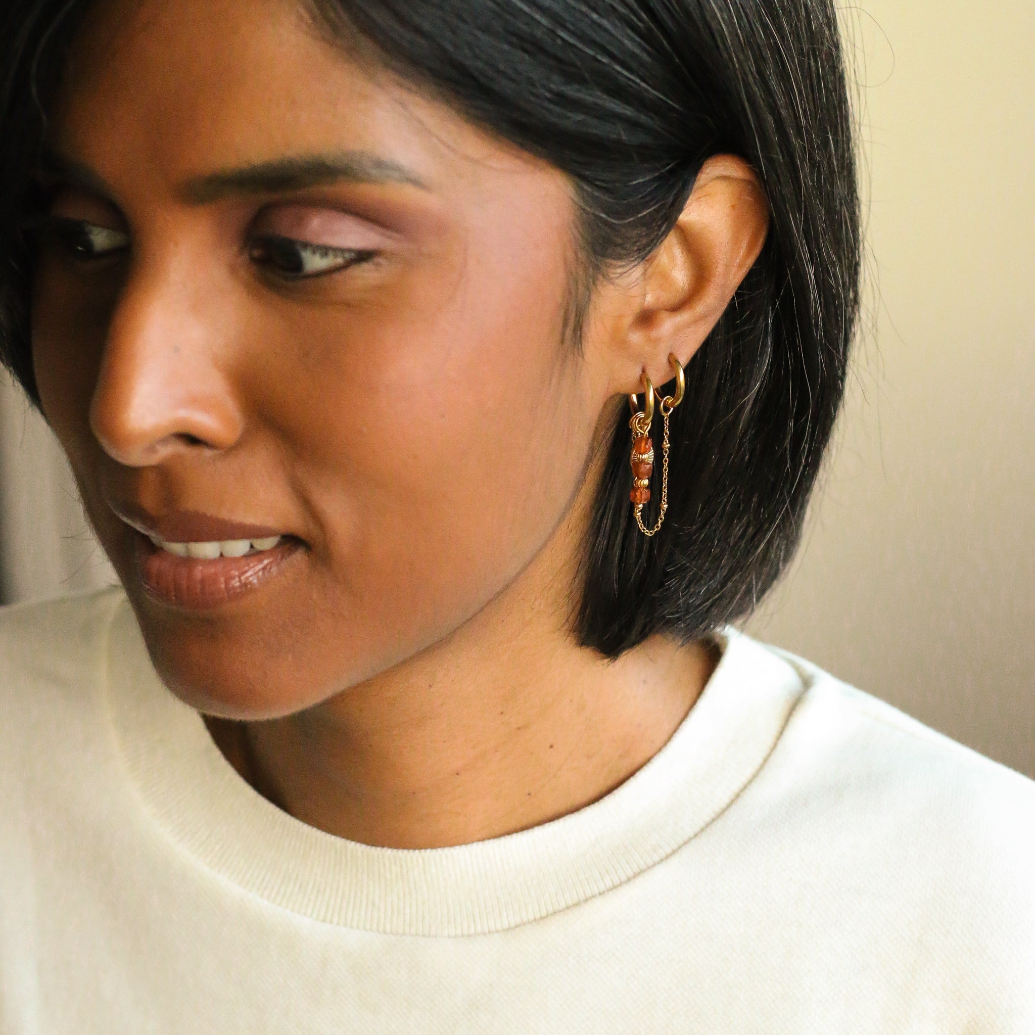 duo de boucles d'oreilles dorées faites main en Grenat orangé