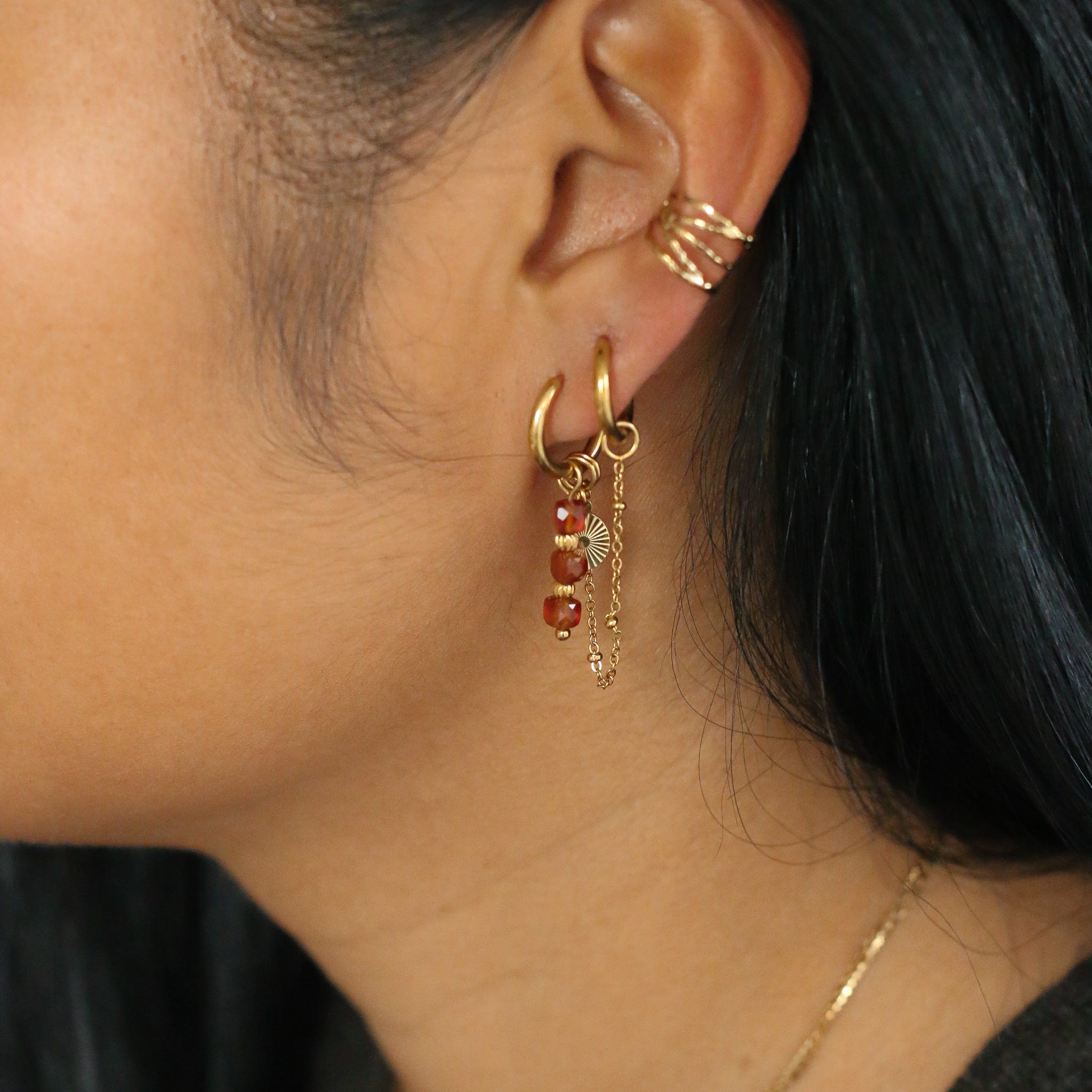 boucles duo dorées avec des perles de Grenat orangé