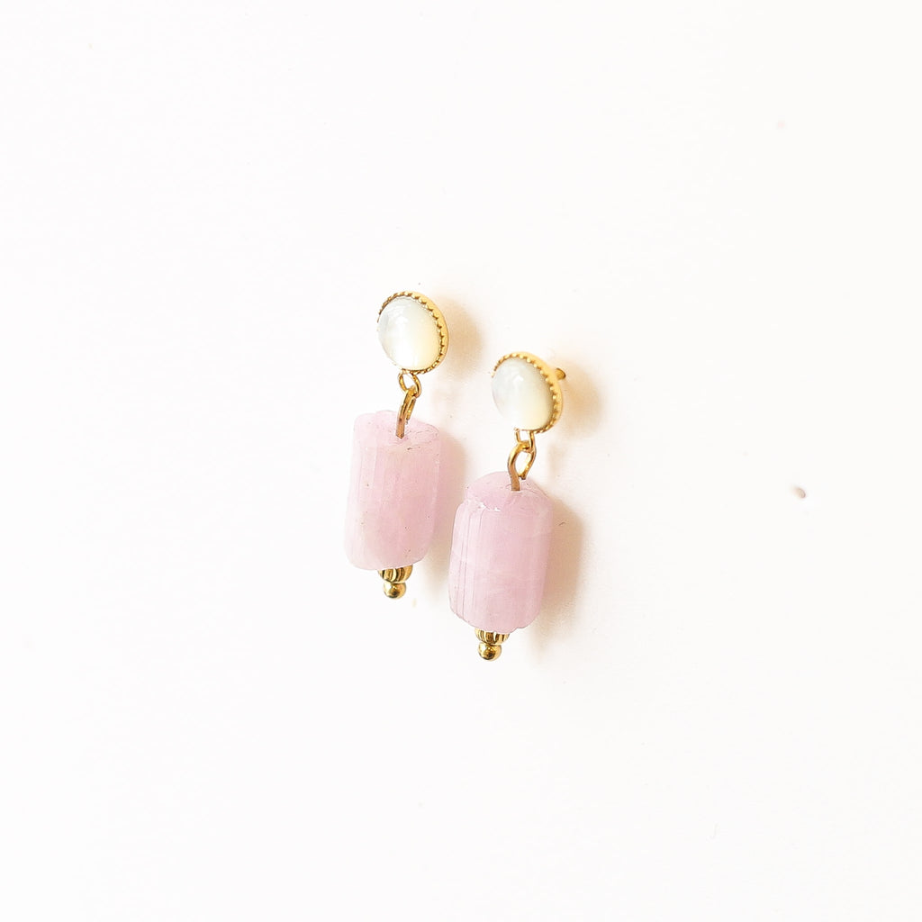 boucle nacre kunzite pierre naturelle acier
