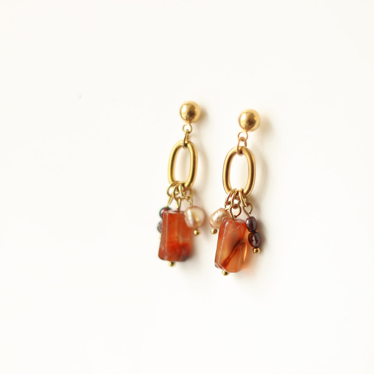Boucles d'oreilles Cornaline pendante