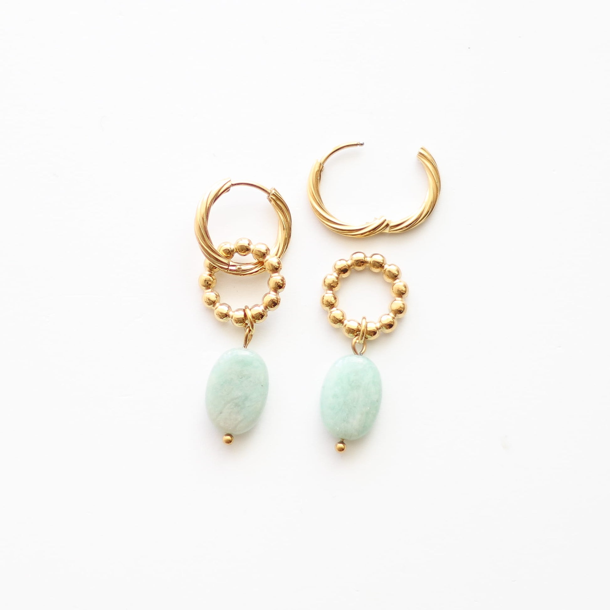 Créoles en amazonite, acier inoxydable doré.