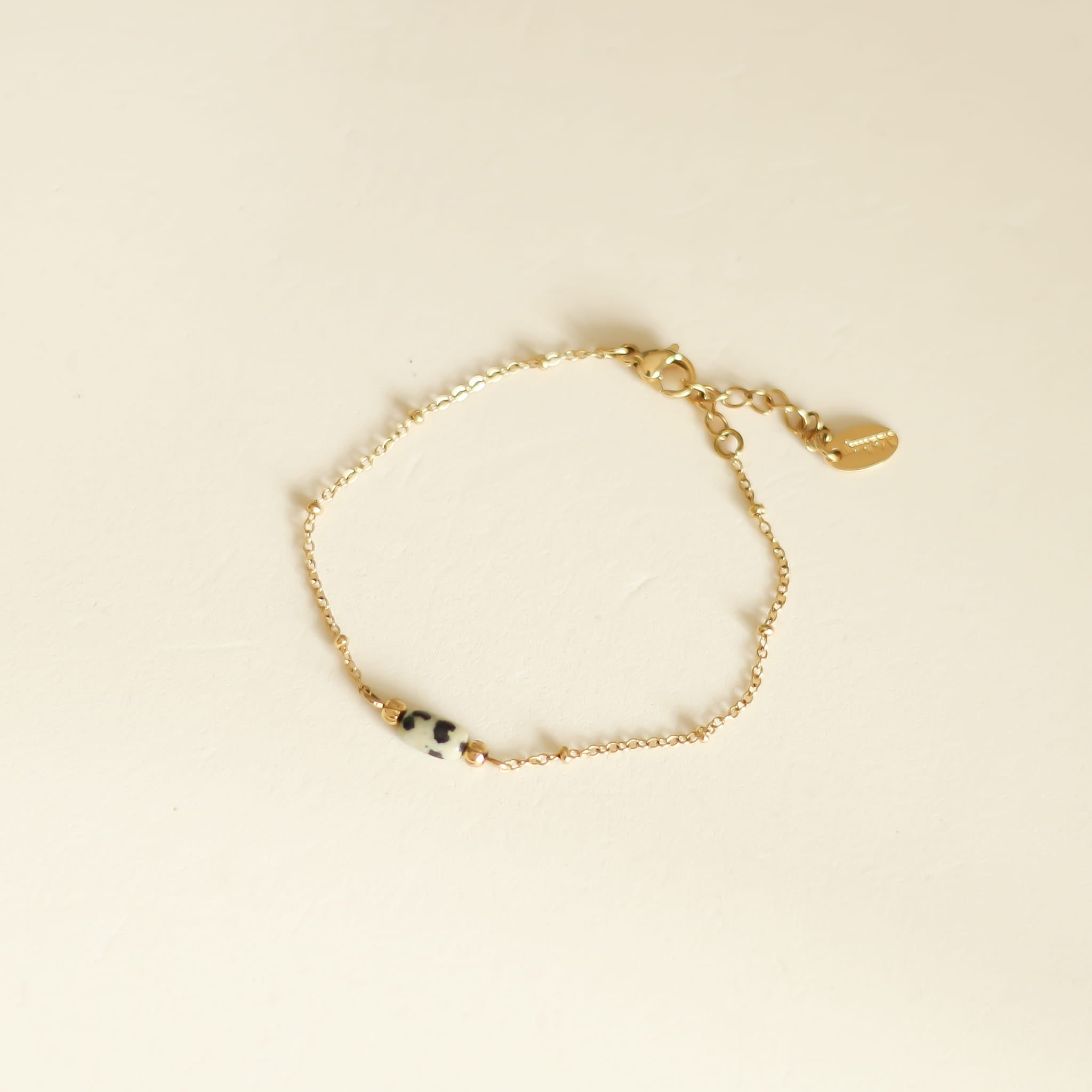 Bracelet Jaspe Dalmatien chaîne fine