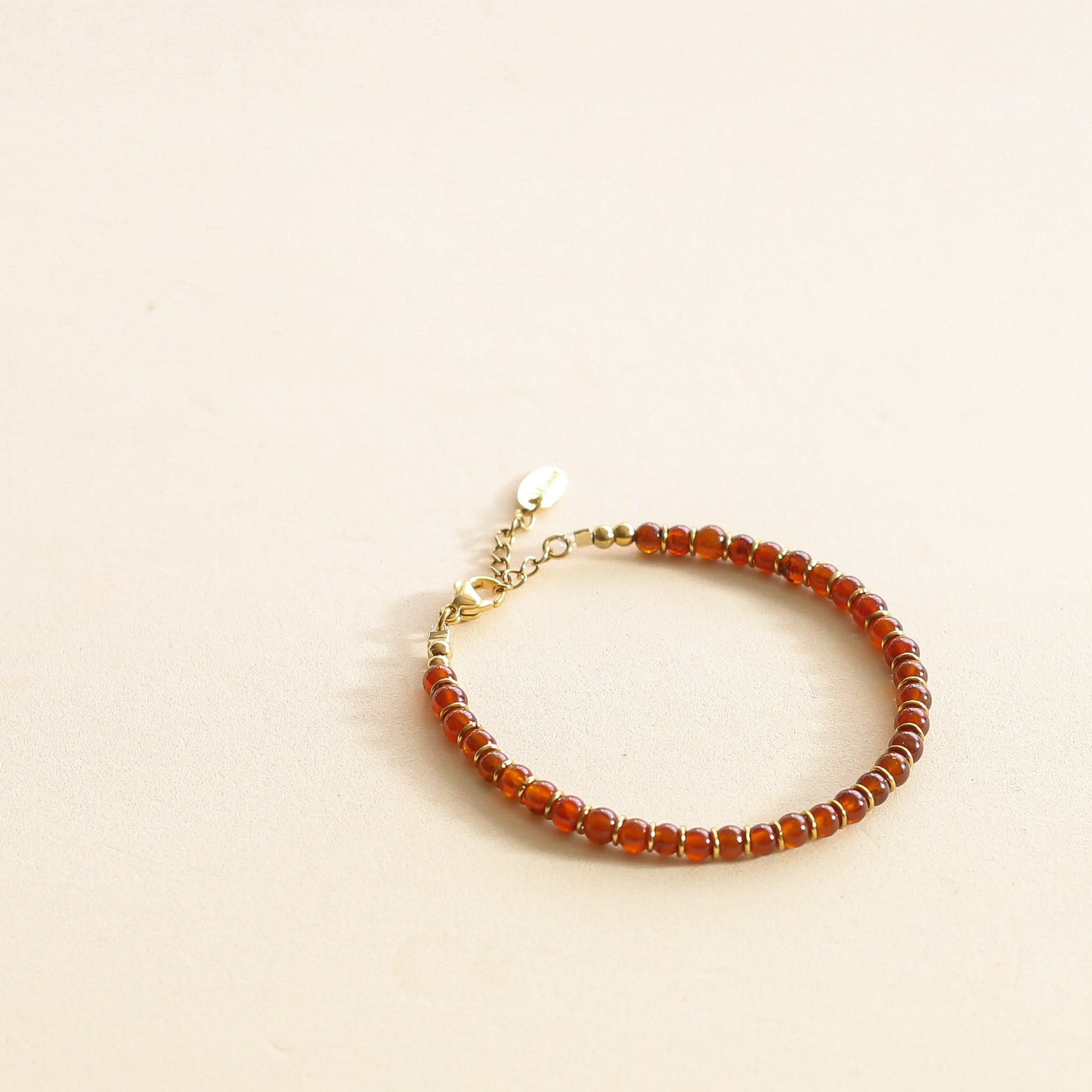 Bracelet Billie Grenat Orangé fin le cadeau parfait pour ta maman