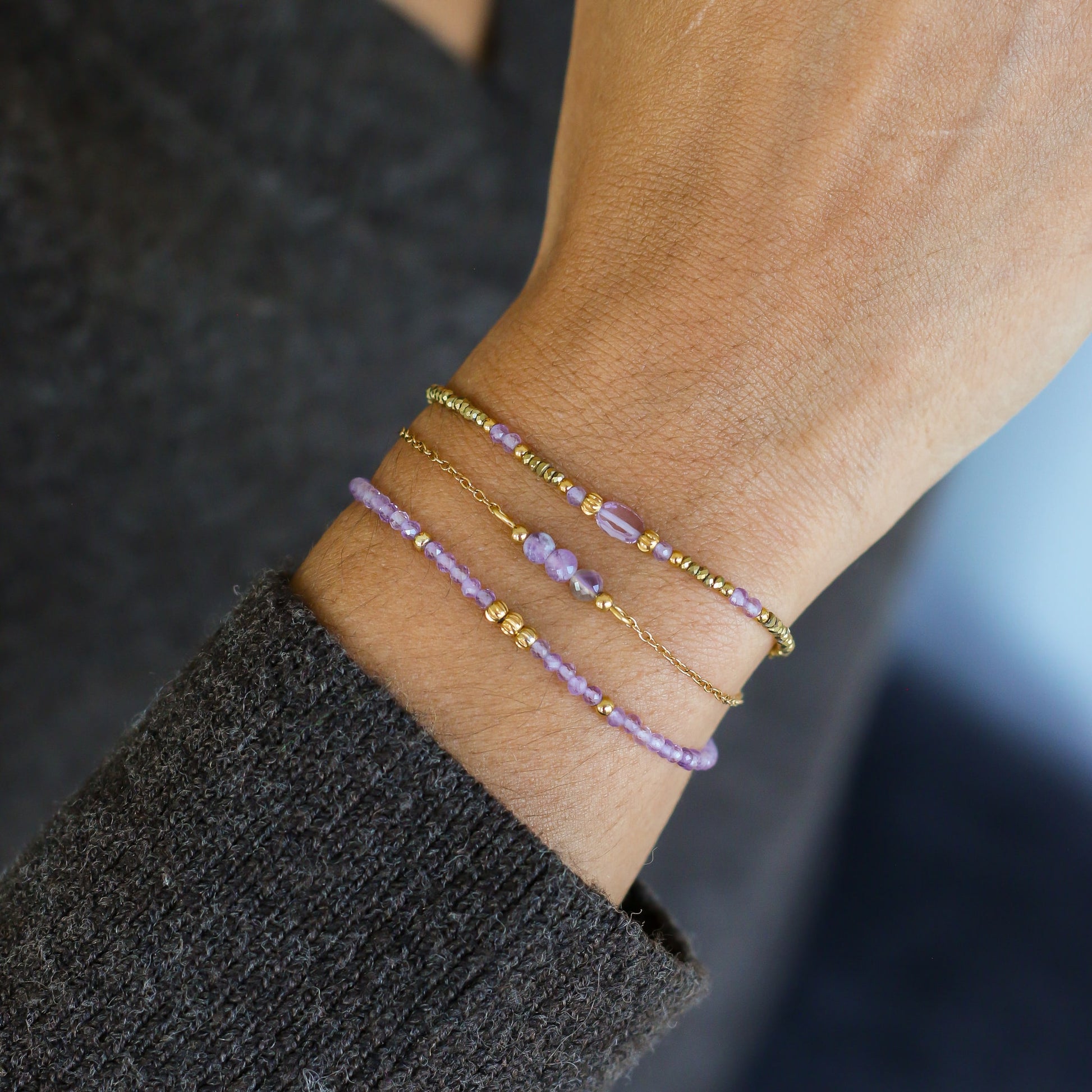 Bracelet en Hématite et Améthyste le cadeau pour une femme trendy