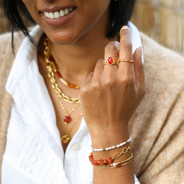 bracelet hématite dore perle nacre artisan