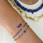 Bracelet Lapis Lazuli perlé fin, autre angle, Mahny bijoux pierre fine.