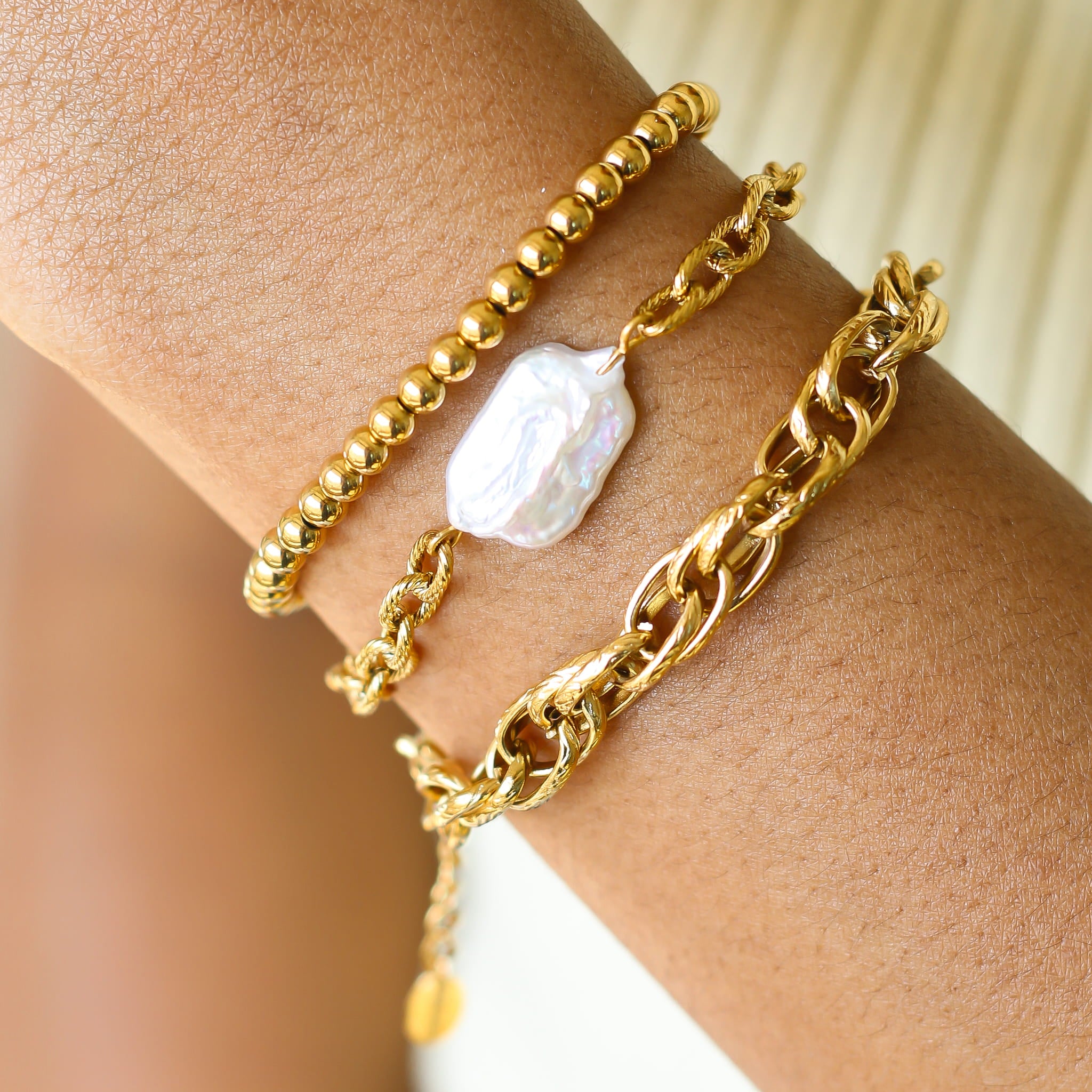 Bracelet chaîne corde, vue rapprochée, Mahny bijoux pierre fine.