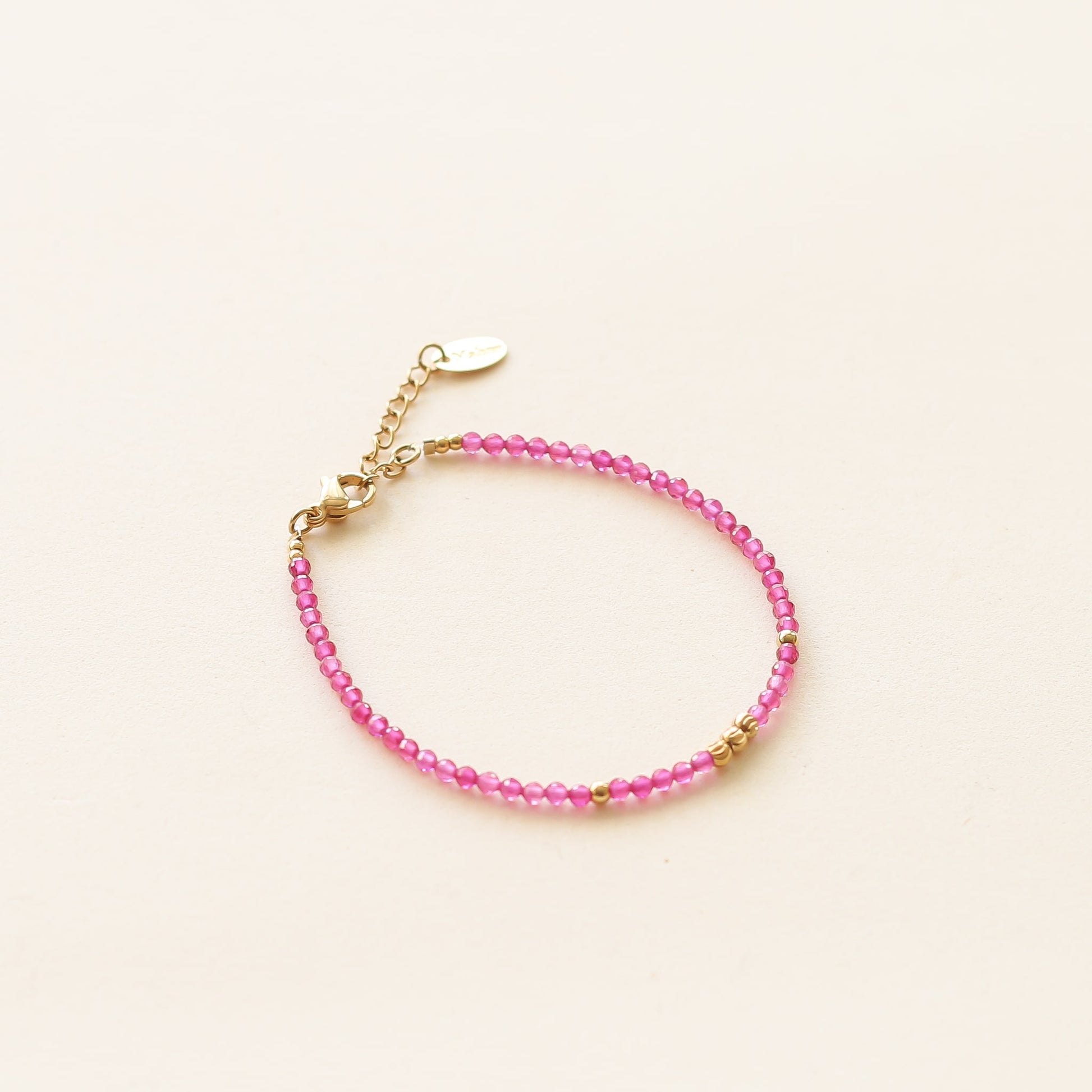 Bracelet perlé en Rubellite le cadeau parfait pour elle
