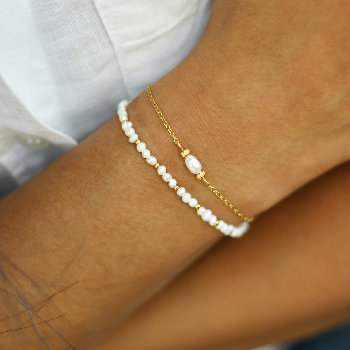 Bracelet Perle d'eau douce chaîne fine
