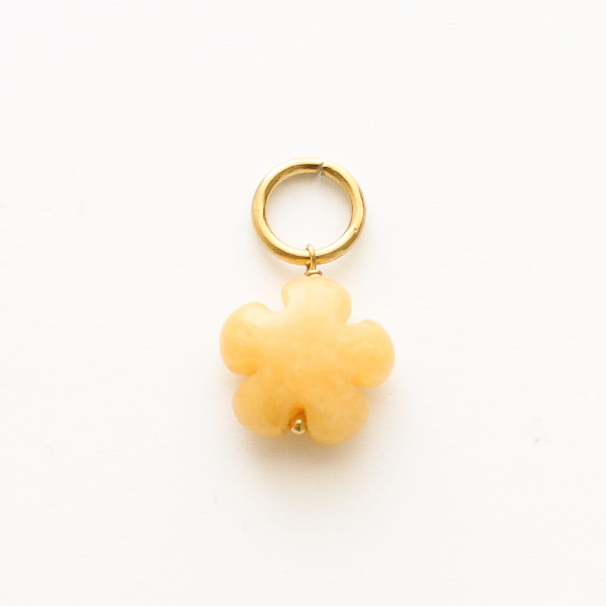 Gri-gris pour collier modulable, vue de profil, Mahny pierres assemblées main, Paris.