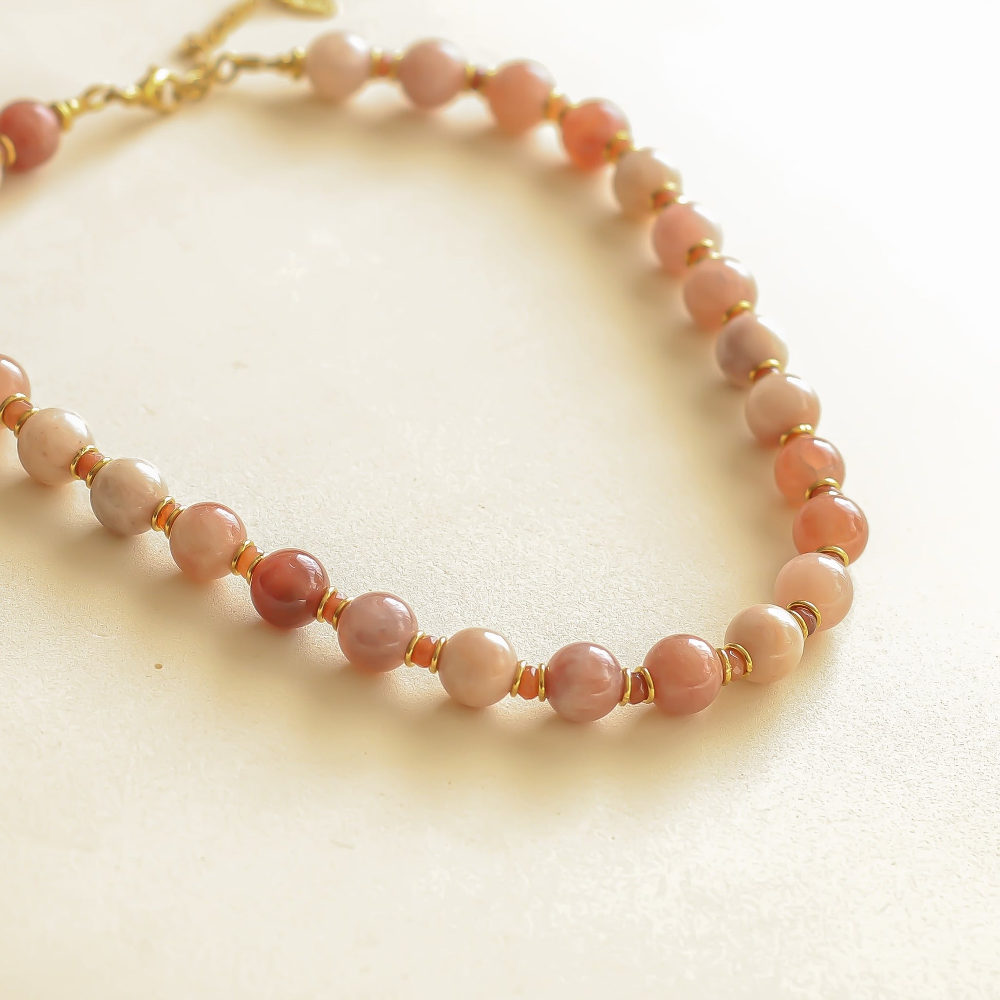 le collier pour la fête des mères collier perles Agate et Aragonite teintée