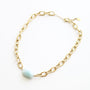 Collier en aigue-marine sur chaîne acier inoxydable.