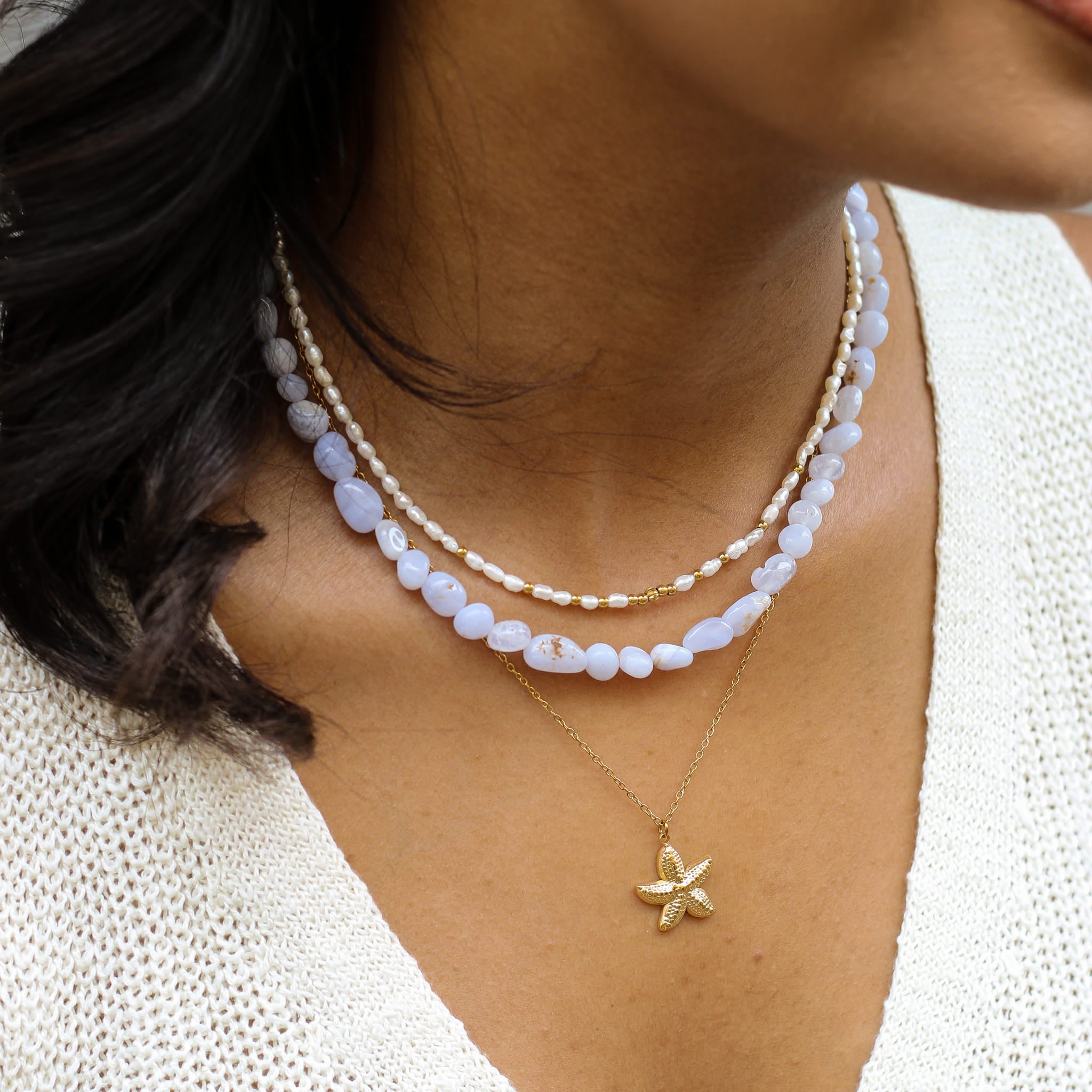 Collier en calcédoine bleue, bijou femme.