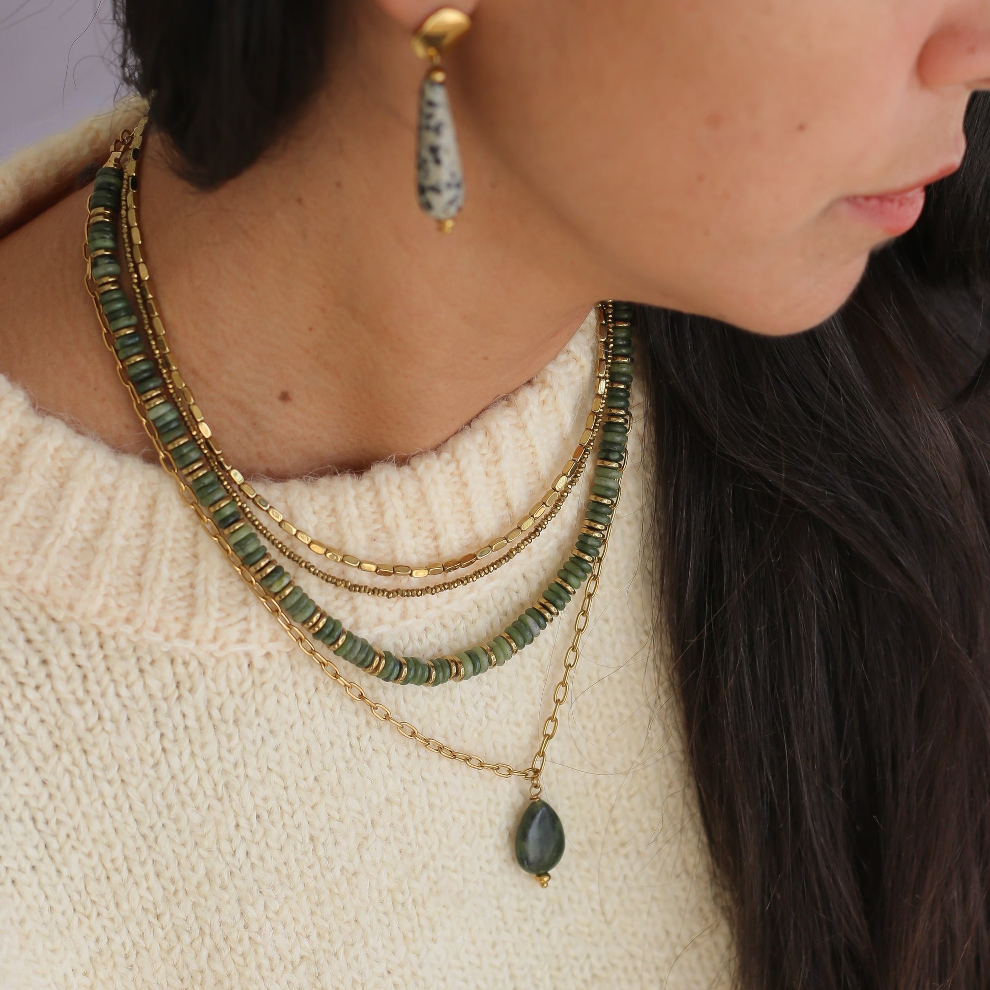 Collier fin Hématite facettée fait à la main à paris 