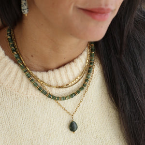 Collier fin Hématite facettée à porter avec son duo Hématite rectangle