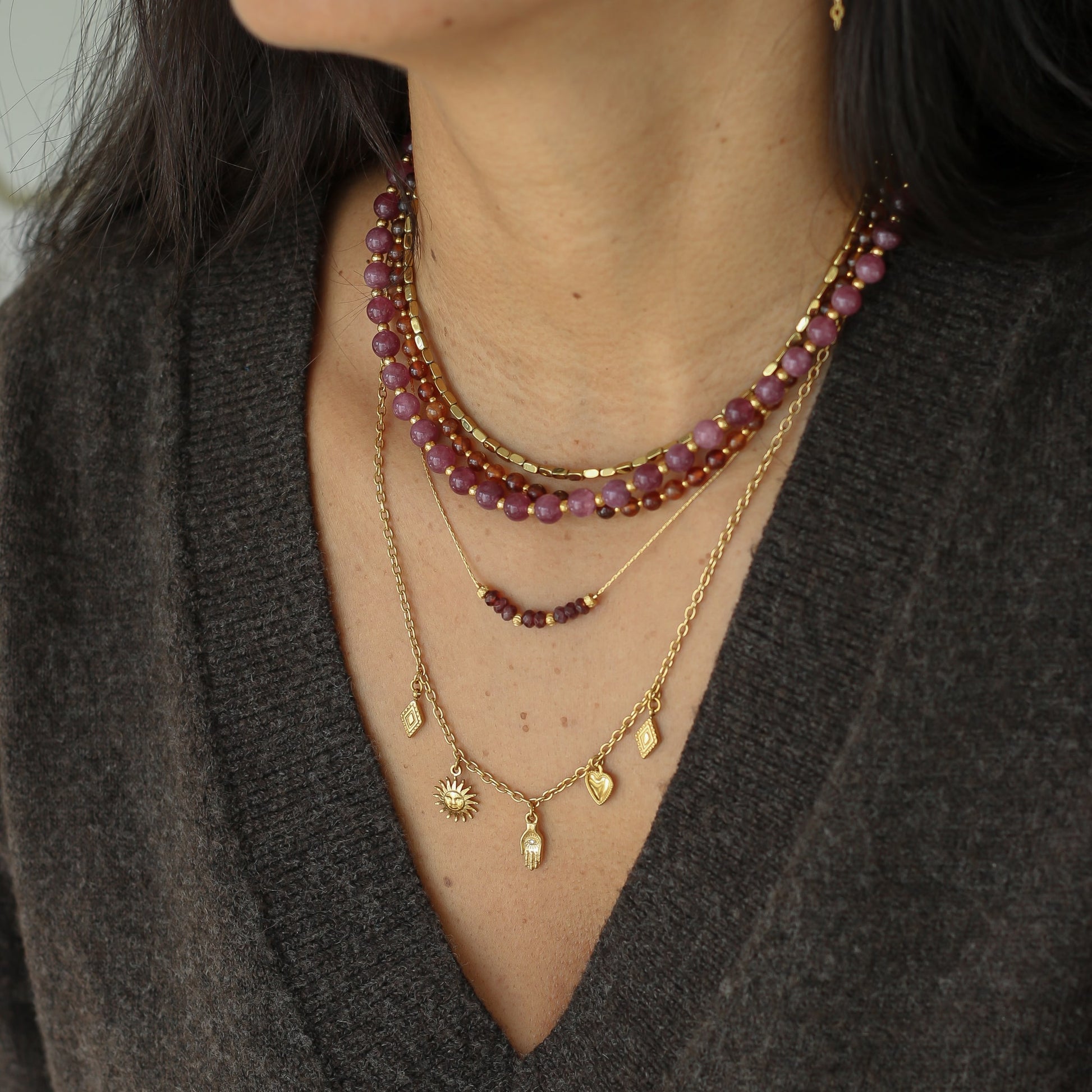 Collier perles rectangulaires en hématite couleur or