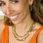 Collier chaîne Jadéite Olive modulable, vue à plat, Mahny bijoux pierres naturelles.