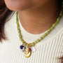 Gri-gris pour collier modulable, vue rapprochée, pierre véritable, signé Mahny.
