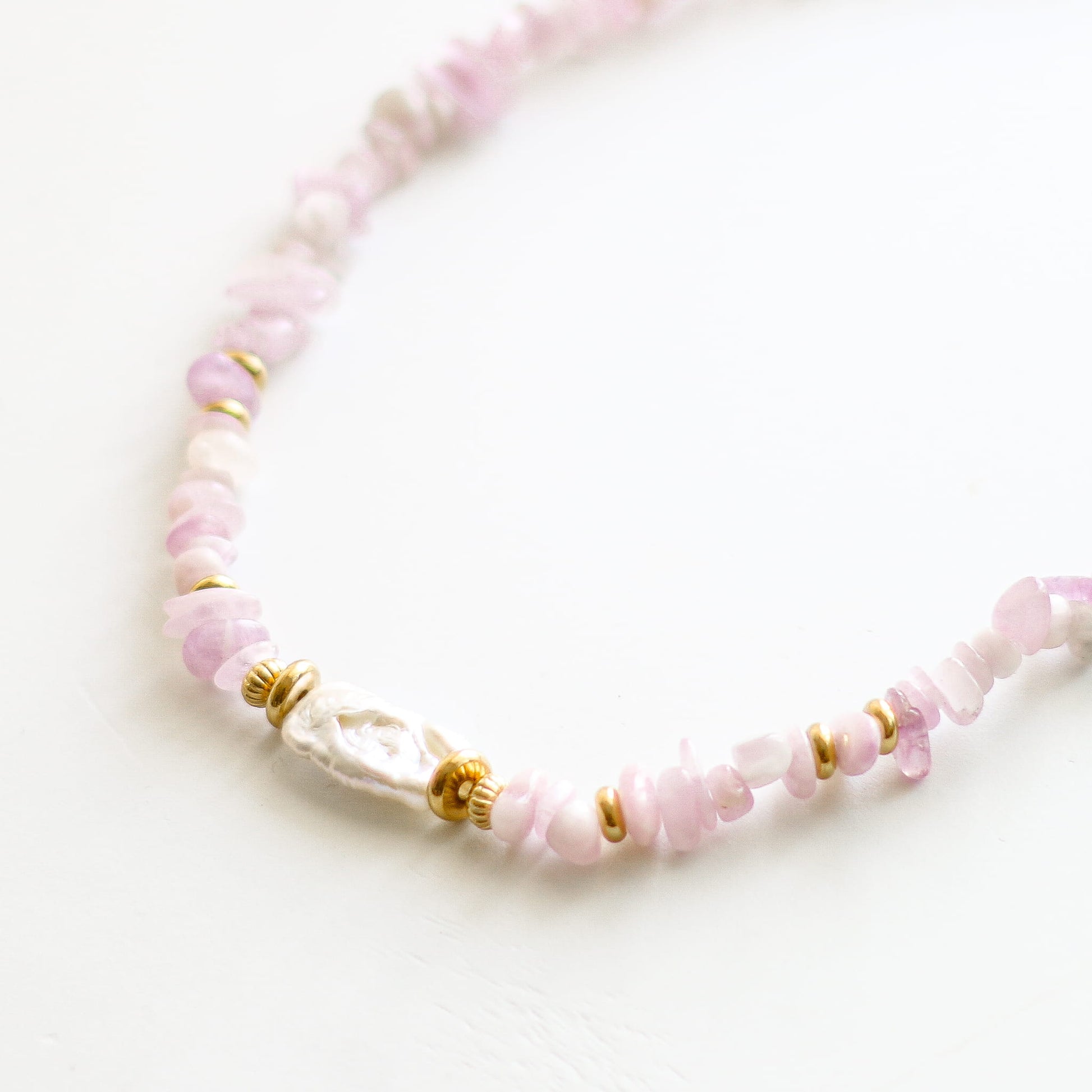 Collier en kunzite, hypoallergénique.