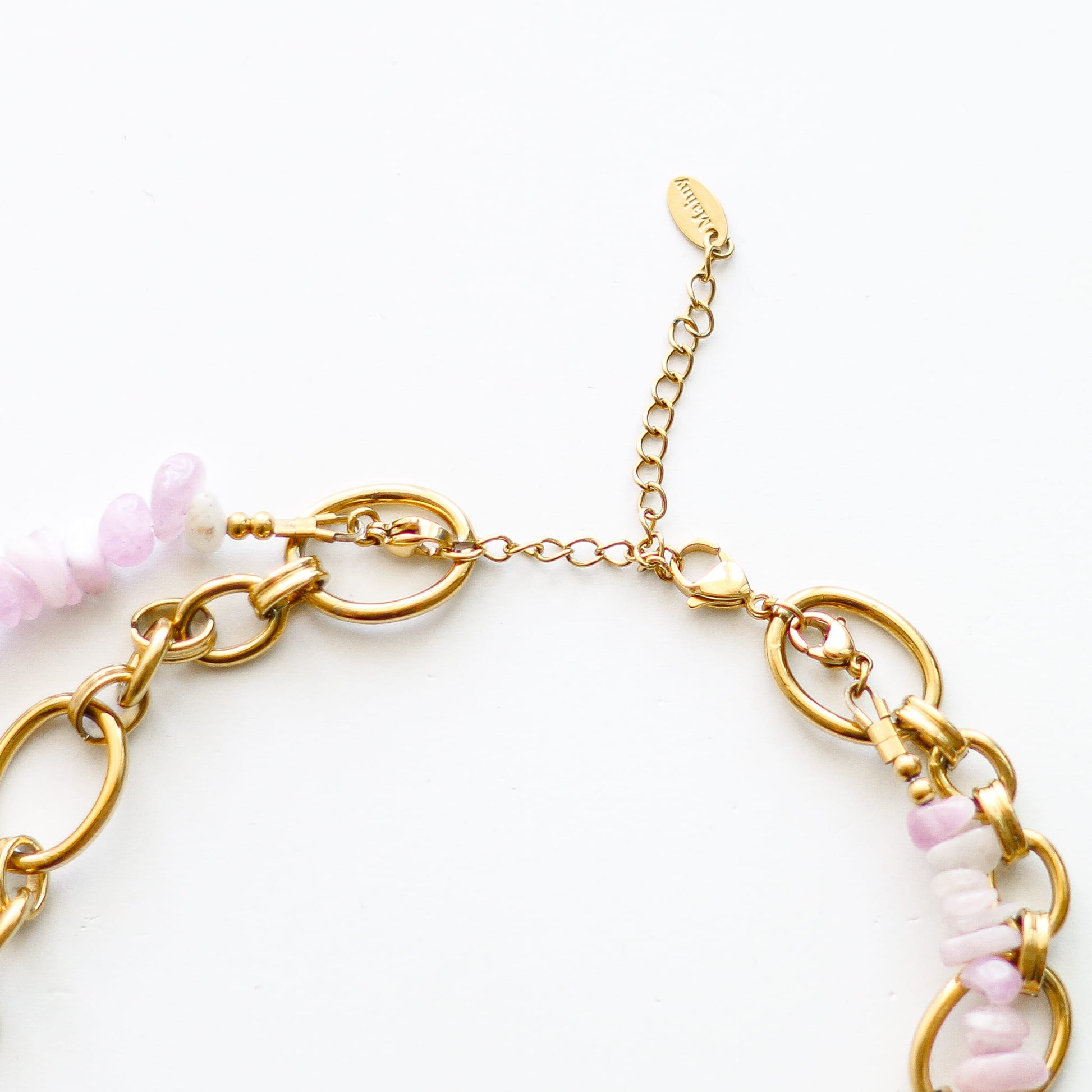 Collier en kunzite, création faite main.