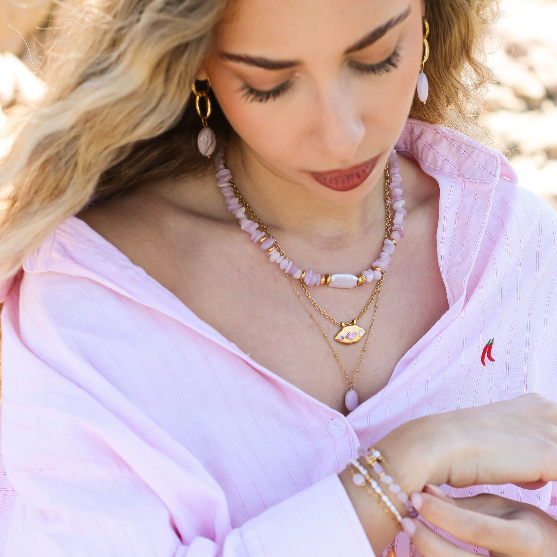 Collier en kunzite, pierre naturelle.