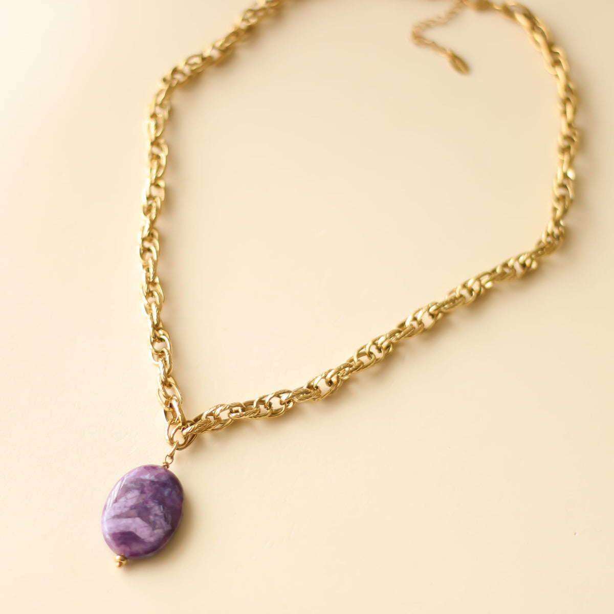Collier Lépidolite chaîne longue