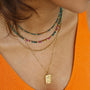 Collier Malachite perlé fin, vue à plat, création Mahny bijoux pierres semi-précieuses.