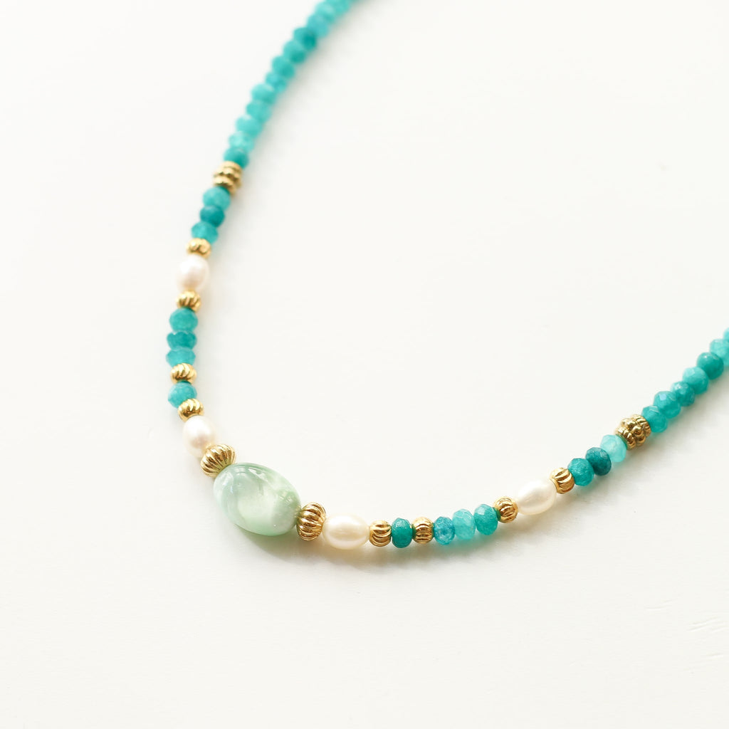 collier angélite perle bleu turquoise créatrice