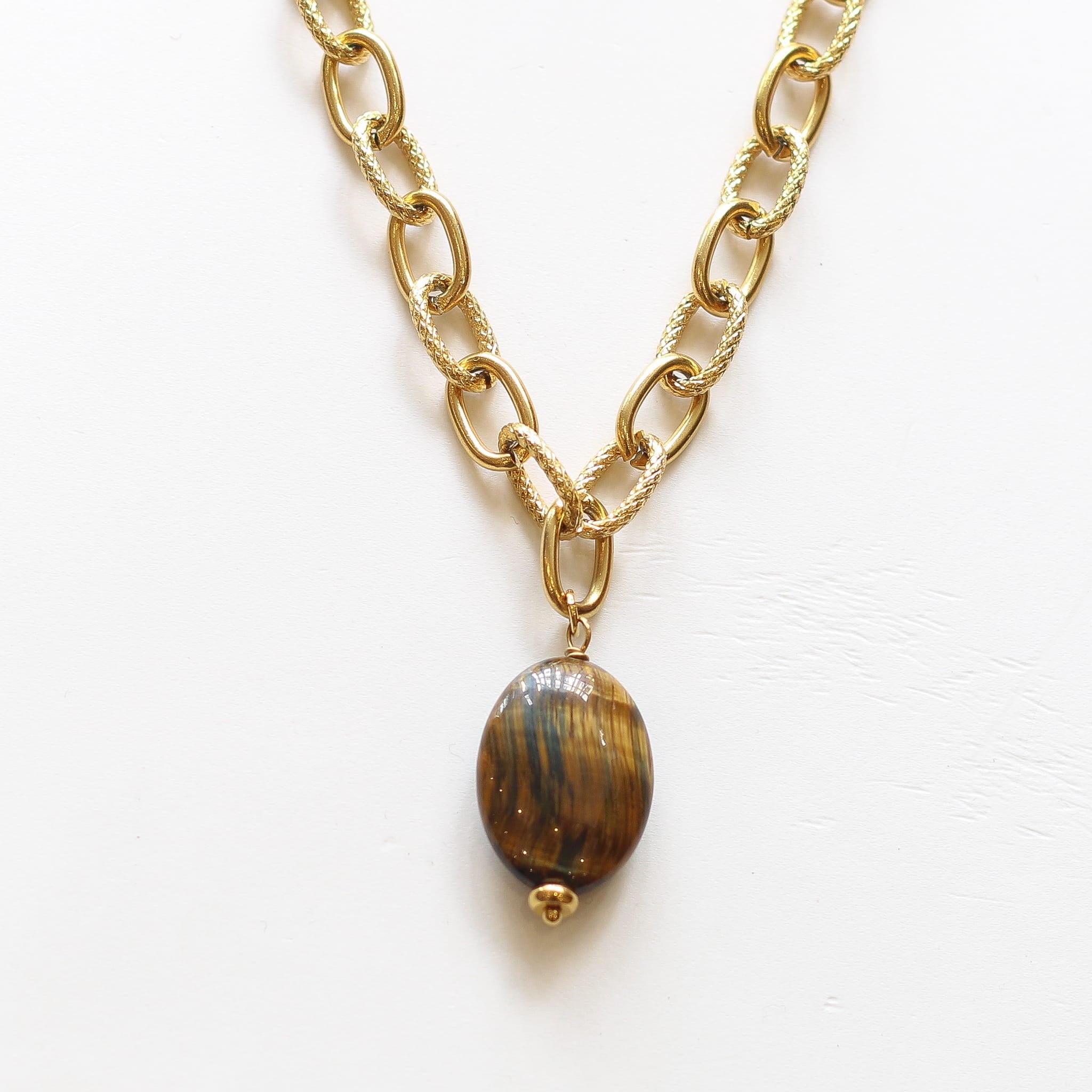 Collier Œil de Tigre chaîne épaisse, Mahny bijoux pierres naturelles.