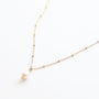 Collier en perle d'eau douce, hypoallergénique.