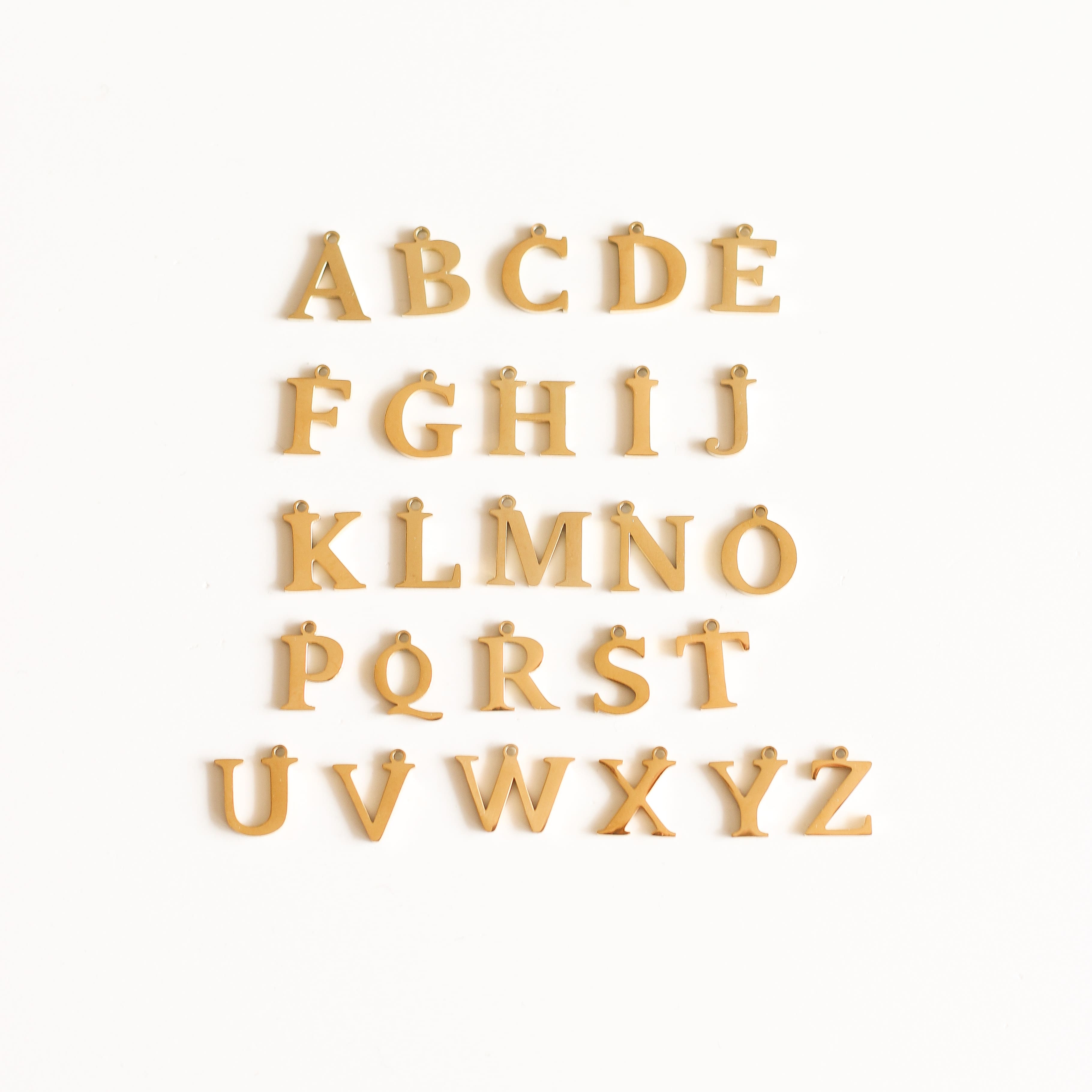 Pendentif Charm's Lettre grande - Mahny Jewelry