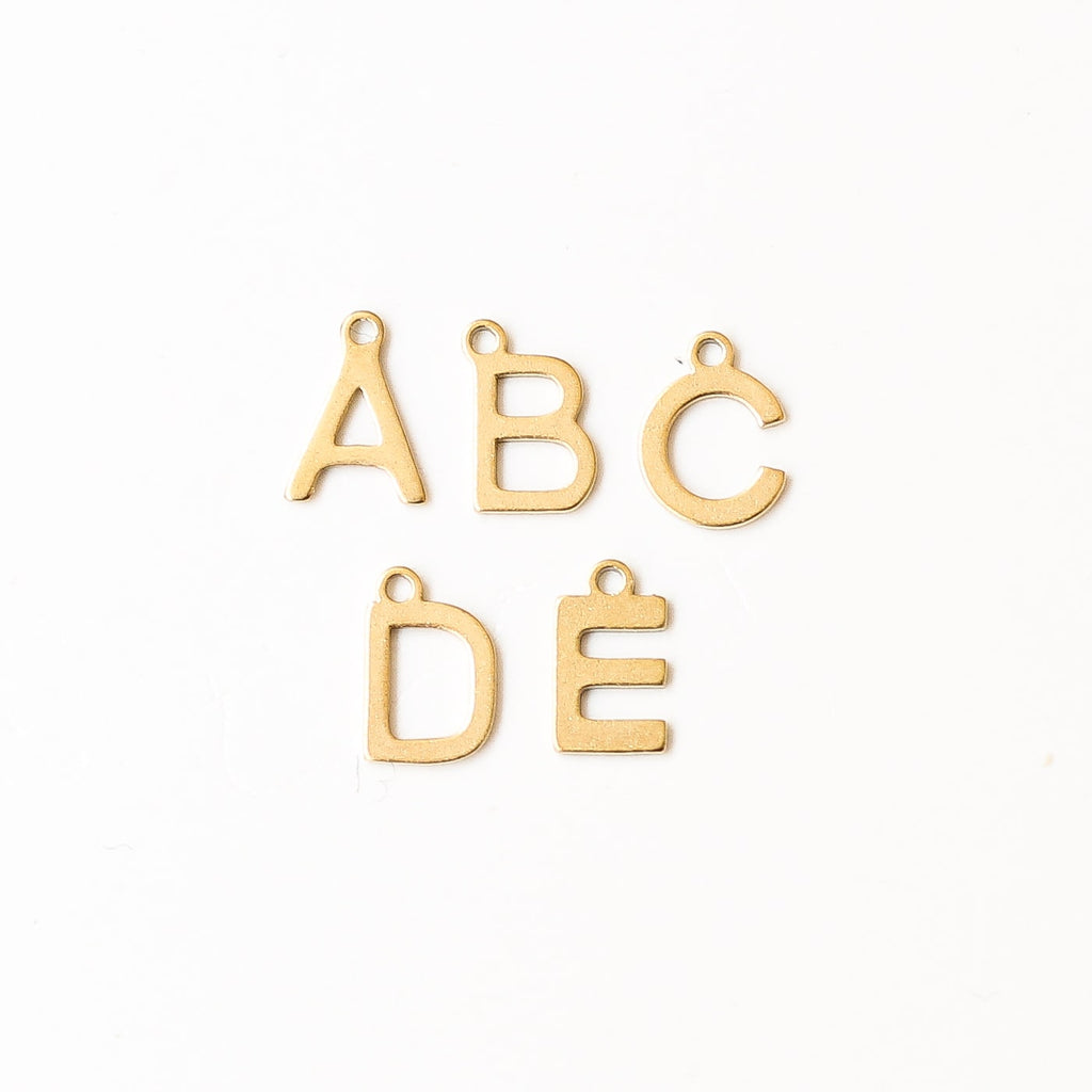 pendentif charm's acier inoxydable lettre