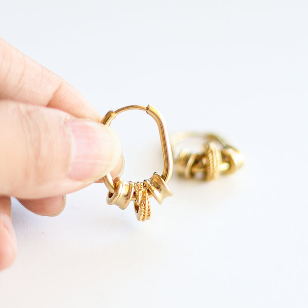 Anneaux rectangle Perles dorées