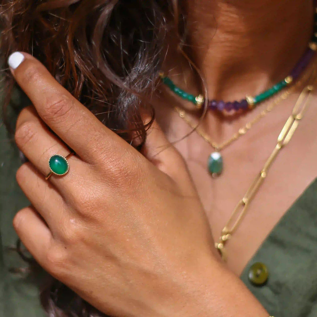 bague créateur agate verte plaqué or reflet