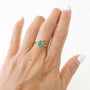 Bague créateur Agate verte plaqué or porté
