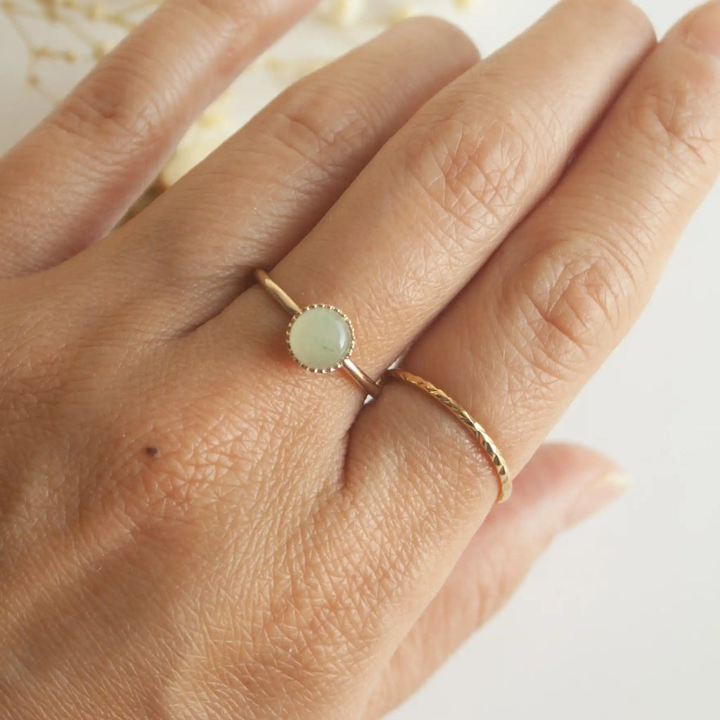 Bague créatrice Aventurine plaqué or porté