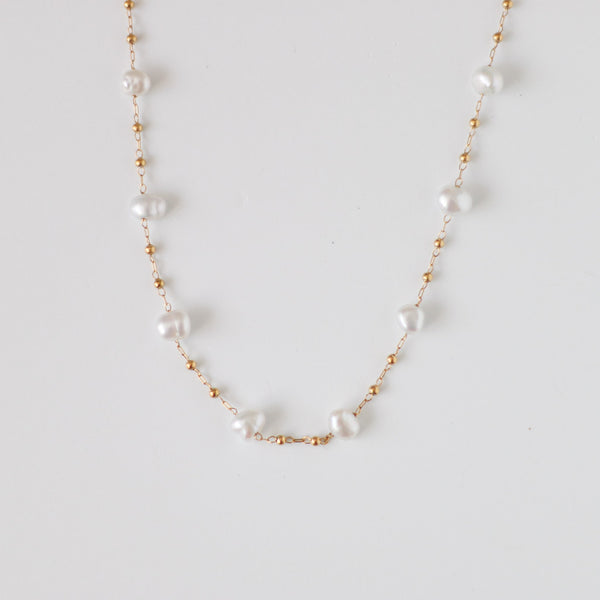 collier chaine perle nacre acier face