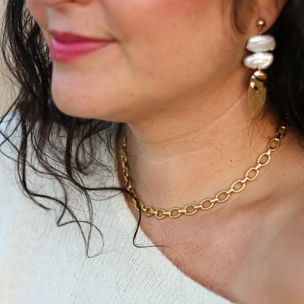collier chaîne apsara doré porté
